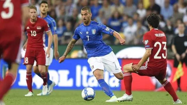 但他们通过 但他们通过