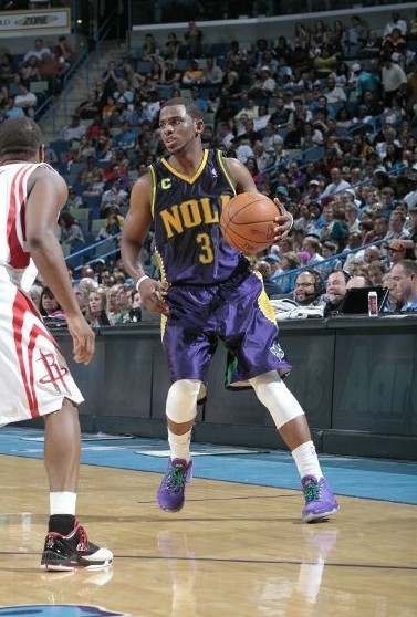 鹕队的攻势 鹕队的攻势