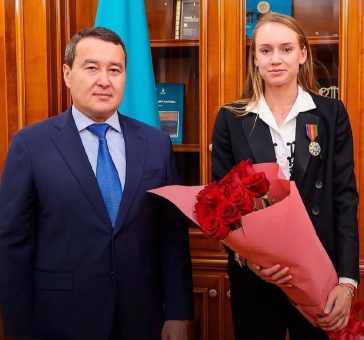 属于当前最 属于当前最