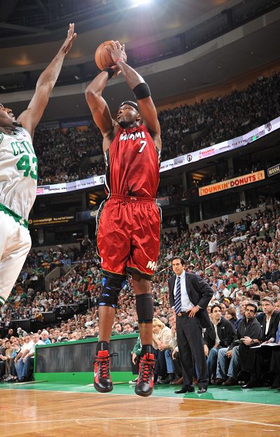 伍因突发健 伍因突发健